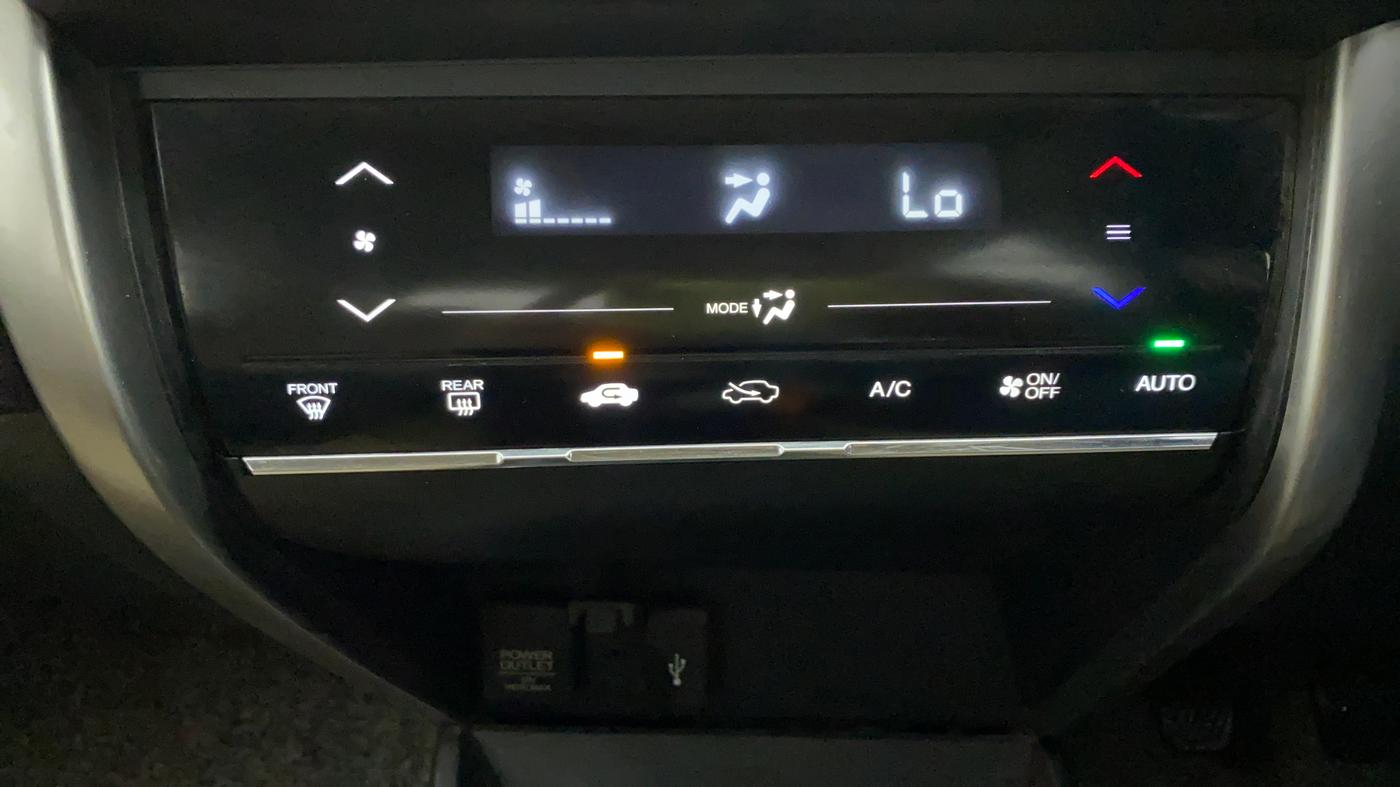 2015 Honda City 1.5L I-VTEC V MT, Petrol, Manual, 21,976 km, Automatic Climate Control