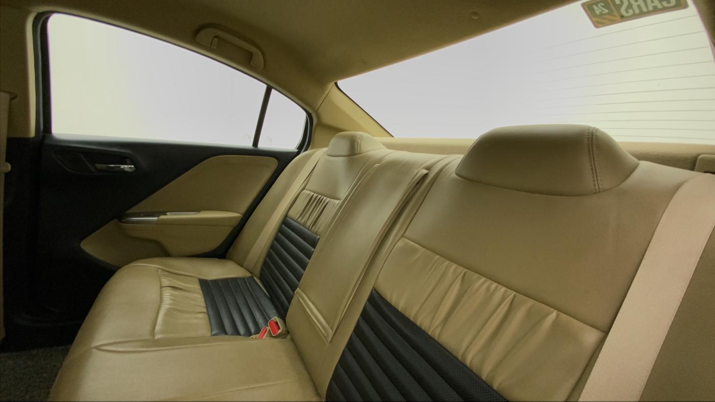 2015 Honda City 1.5L I-VTEC V MT, Petrol, Manual, 21,976 km, Right Side Rear Door Cabin