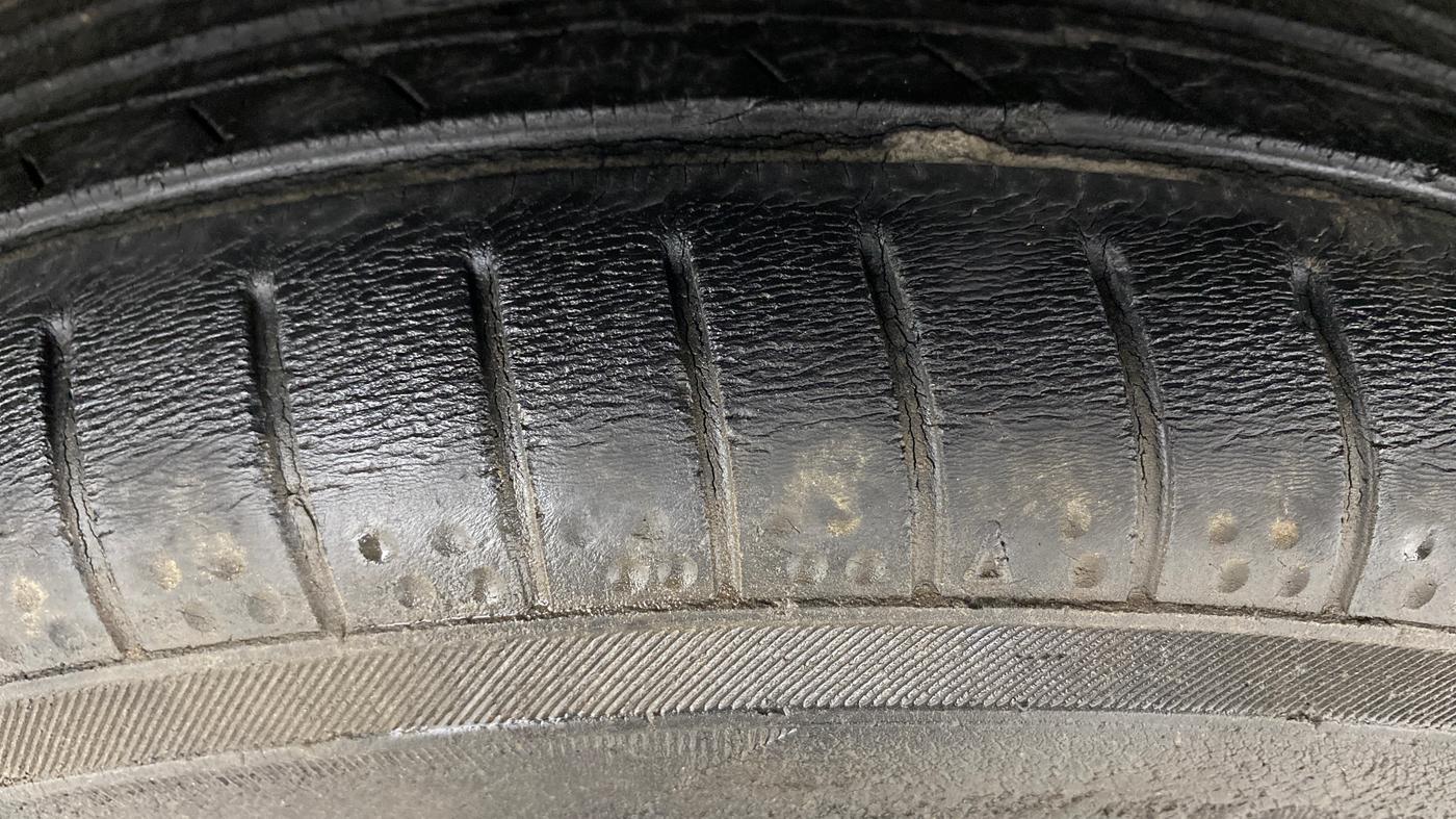 2013 Hyundai i20 MAGNA 1.2, Petrol, Manual, 61,593 km, Left Rear Tyre Tread
