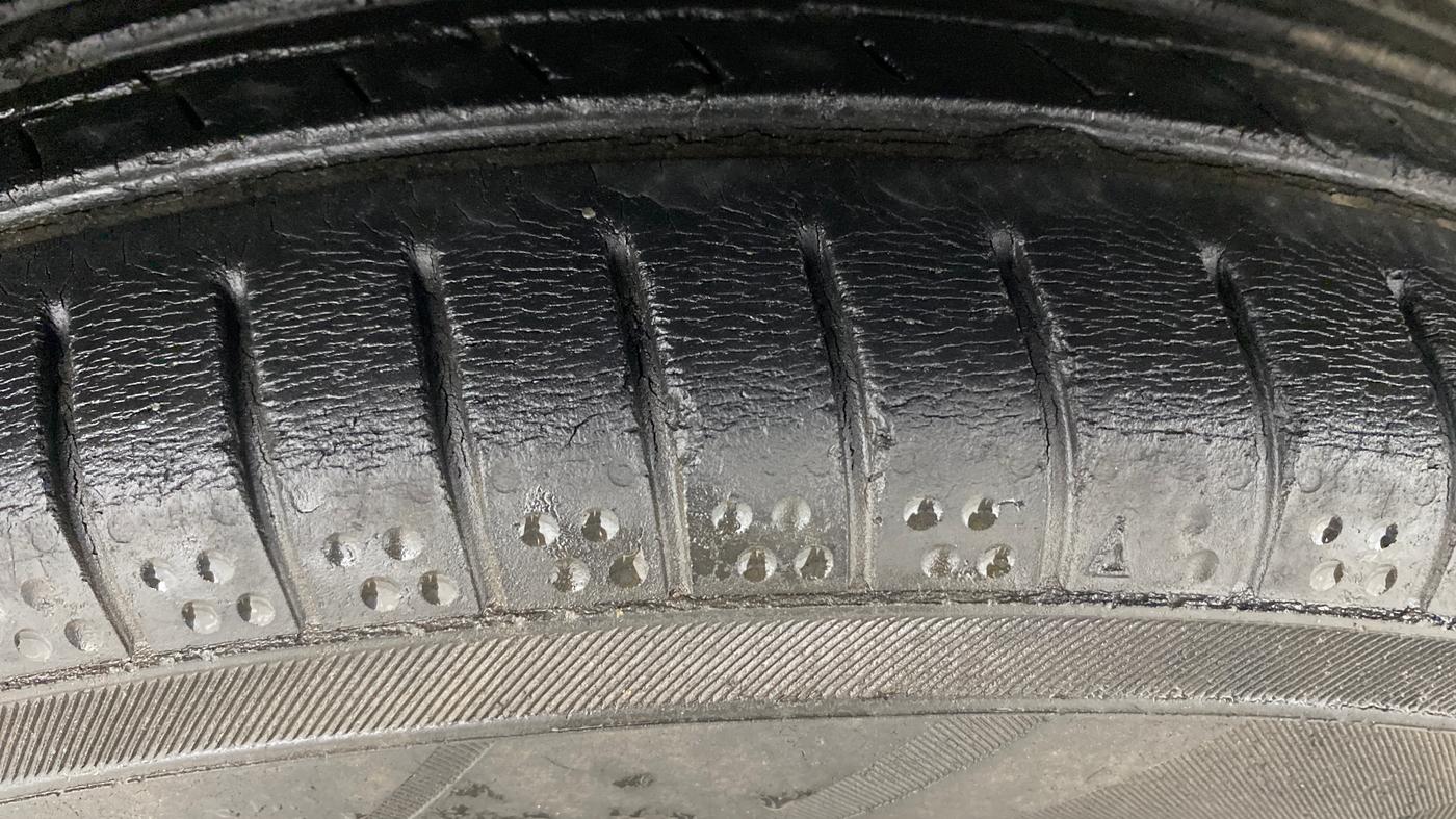 2013 Hyundai i20 MAGNA 1.2, Petrol, Manual, 61,593 km, Right Rear Tyre Tread