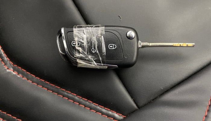 2013 Hyundai i20 MAGNA 1.2, Petrol, Manual, 61,580 km, Key Close Up