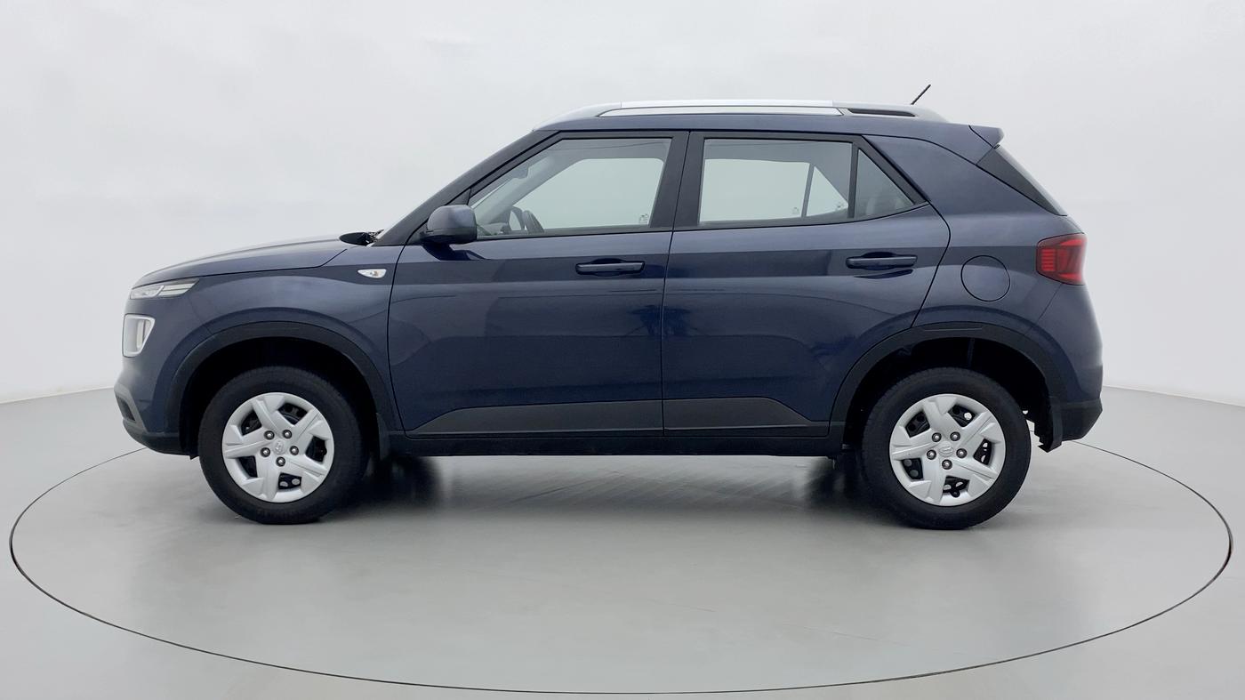 2021 Hyundai VENUE S 1.2, Petrol, Manual, 31,392 km, Left Side