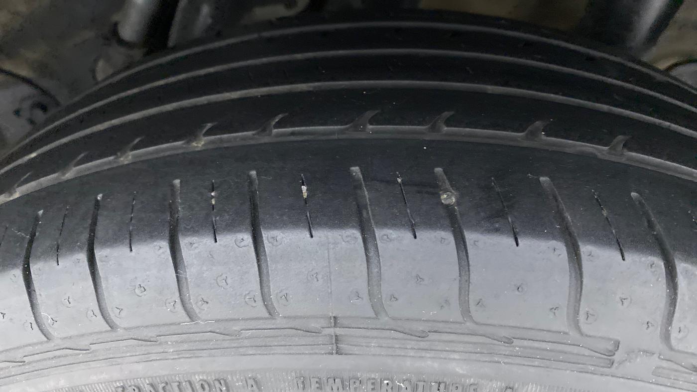 2021 Hyundai VENUE S 1.2, Petrol, Manual, 31,392 km, Left Rear Tyre Tread
