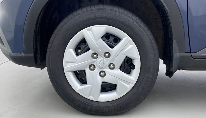 2021 Hyundai VENUE S 1.2, Petrol, Manual, 31,392 km, Left Front Wheel