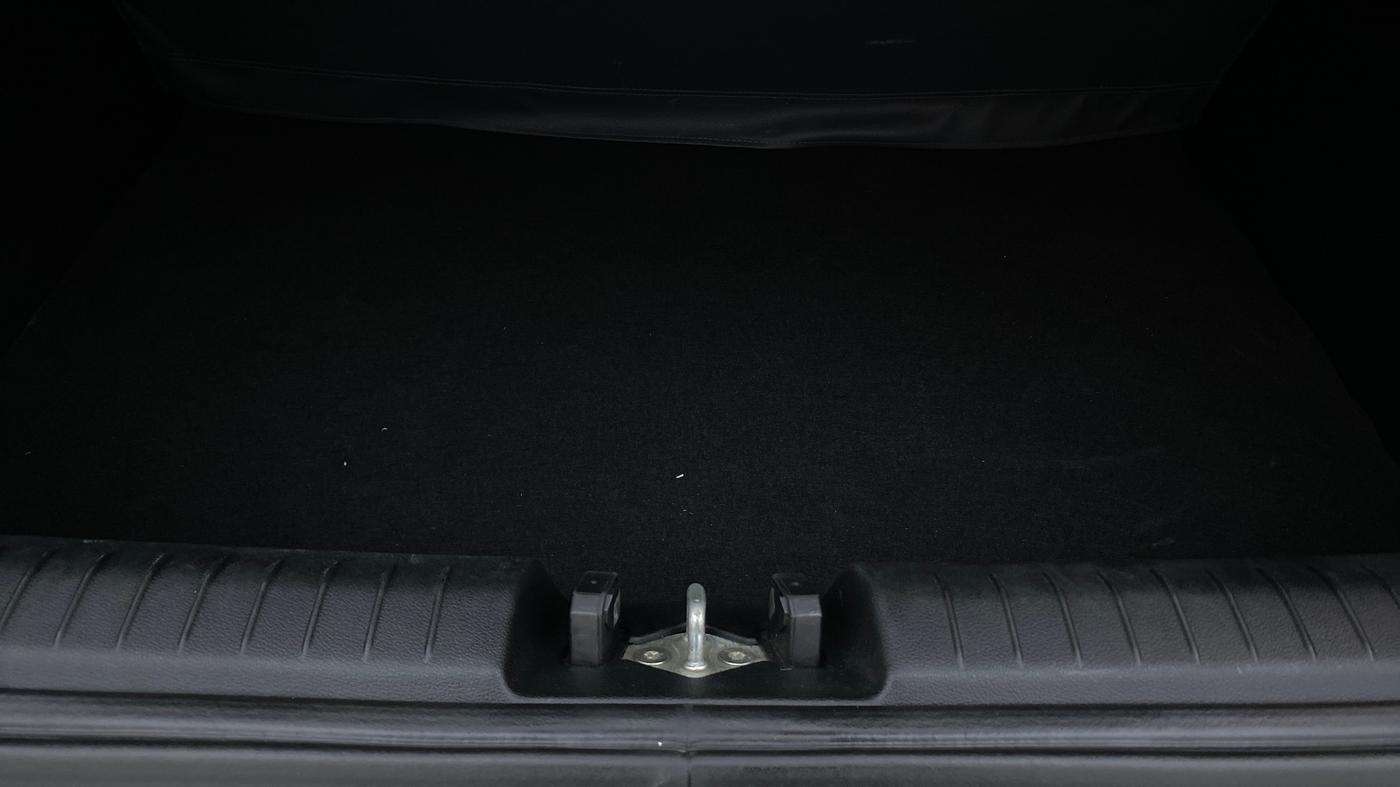 2021 Hyundai VENUE S 1.2, Petrol, Manual, 31,392 km, Boot Inside