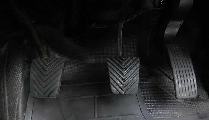 2021 Hyundai VENUE S 1.2, Petrol, Manual, 31,392 km, Pedals