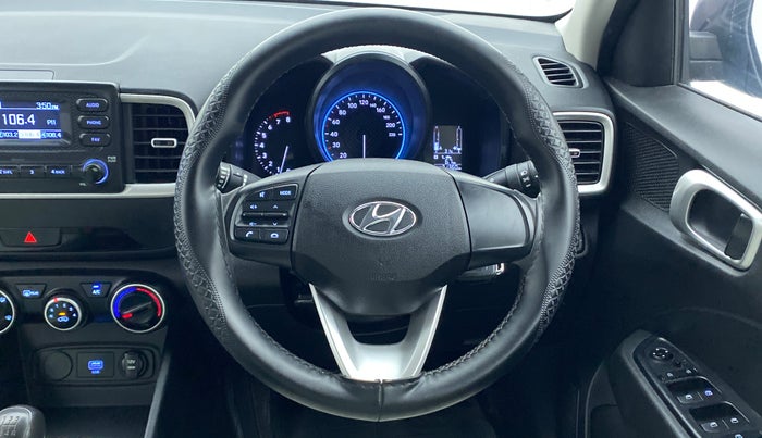 2021 Hyundai VENUE S 1.2, Petrol, Manual, 31,392 km, Steering Wheel Close Up