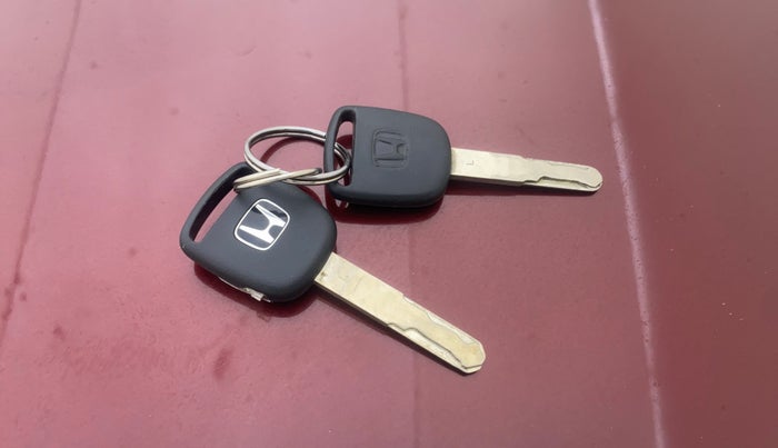 2012 Honda City 1.5L I-VTEC E MT, Petrol, Manual, 1,07,320 km, Key Close Up