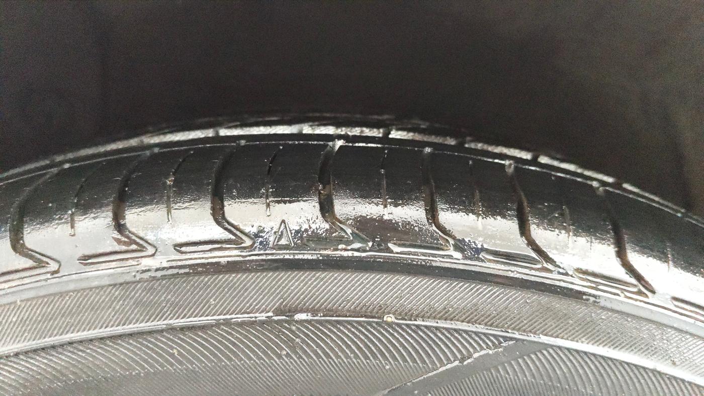 2013 Hyundai Verna FLUIDIC 1.6 VTVT SX OPT, Petrol, Manual, 95,261 km, Right Rear Tyre Tread