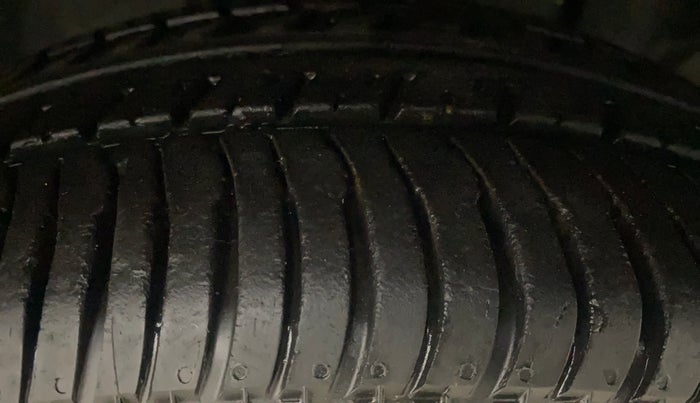 2020 Ford Ecosport TITANIUM 1.5L PETROL, Petrol, Manual, 33,828 km, Right Front Tyre Tread