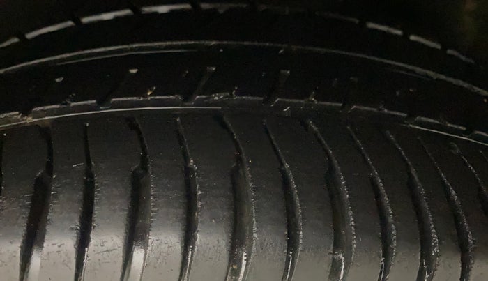 2020 Ford Ecosport TITANIUM 1.5L PETROL, Petrol, Manual, 33,828 km, Left Rear Tyre Tread