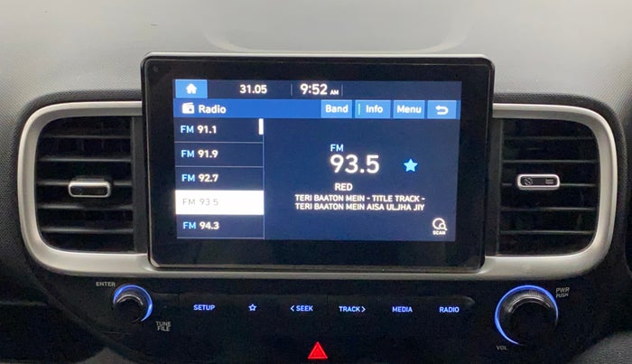 2019 Hyundai VENUE SX 1.0 TURBO, Petrol, Manual, 69,173 km, Infotainment System