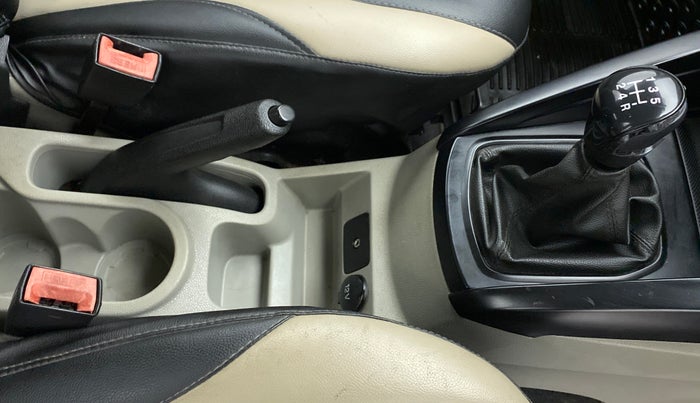2014 Ford Ecosport 1.5AMBIENTE TI VCT, Petrol, Manual, 19,543 km, Gear Lever