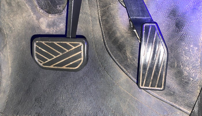 2020 Maruti S PRESSO VXI PLUS AMT, Petrol, Automatic, 19,538 km, Pedals