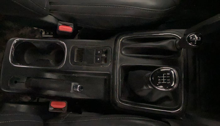 2021 Mahindra Thar LX HARD TOP 4WD MT, Diesel, Manual, 34,319 km, Gear Lever