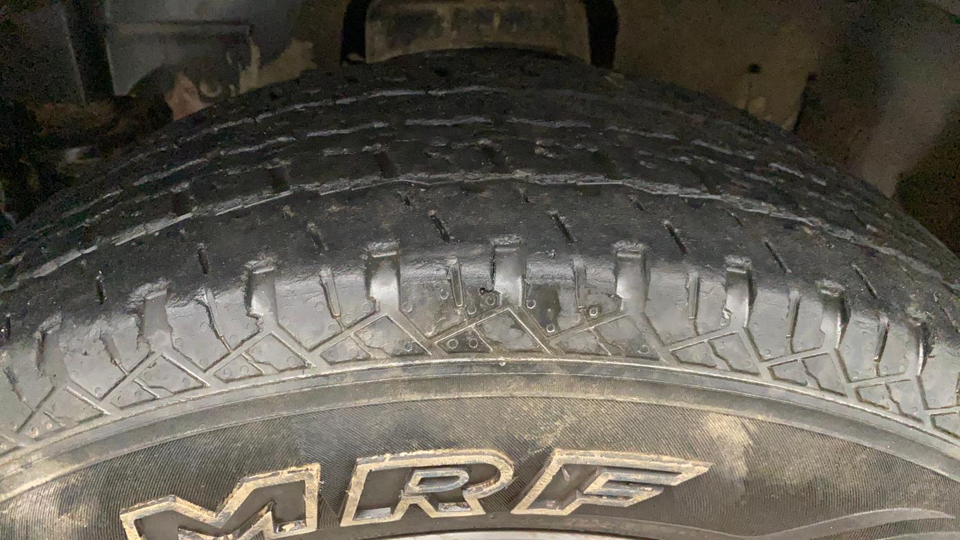 2021 Mahindra Thar LX HARD TOP 4WD MT, Diesel, Manual, 34,319 km, Left Front Tyre Tread
