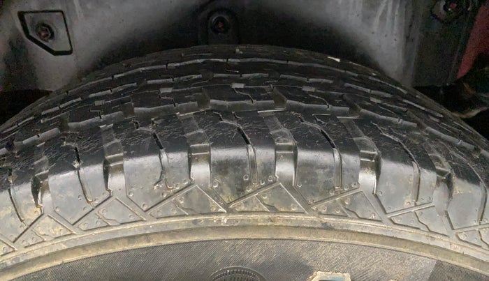 2021 Mahindra Thar LX HARD TOP 4WD MT, Diesel, Manual, 34,319 km, Left Rear Tyre Tread