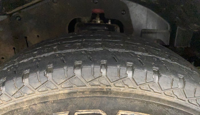 2021 Mahindra Thar LX HARD TOP 4WD MT, Diesel, Manual, 34,319 km, Right Front Tyre Tread