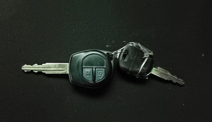 2022 Maruti Alto VXI PLUS, Petrol, Manual, 33,845 km, Key Close Up