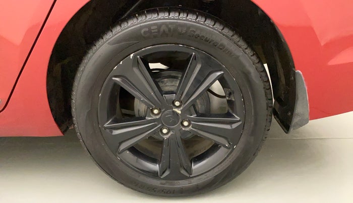 2018 Hyundai Verna 1.6 VTVT SX (O) AT, Petrol, Automatic, 63,928 km, Left Rear Wheel
