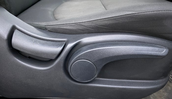 2019 Hyundai Creta 1.4 S CRDI, Diesel, Manual, 60,806 km, Driver Side Adjustment Panel