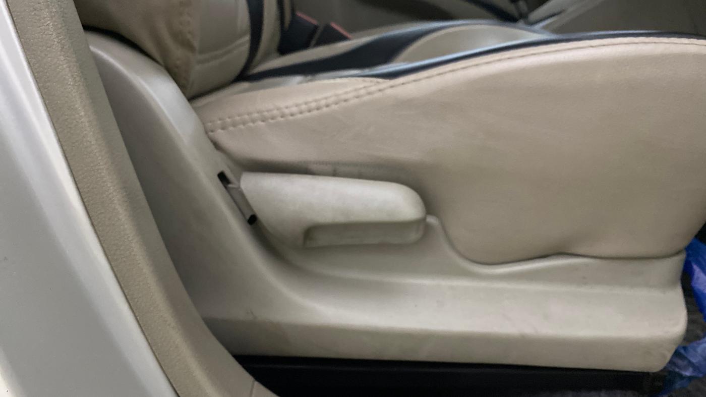 2016 Maruti Celerio ZXI AMT (O), Petrol, Automatic, 47,217 km, Driver Side Adjustment Panel