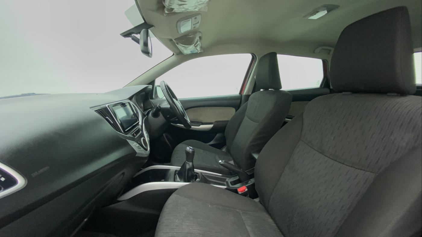 2015 Maruti Baleno ALPHA PETROL 1.2, Petrol, Manual, 28,909 km, Right Side Front Door Cabin