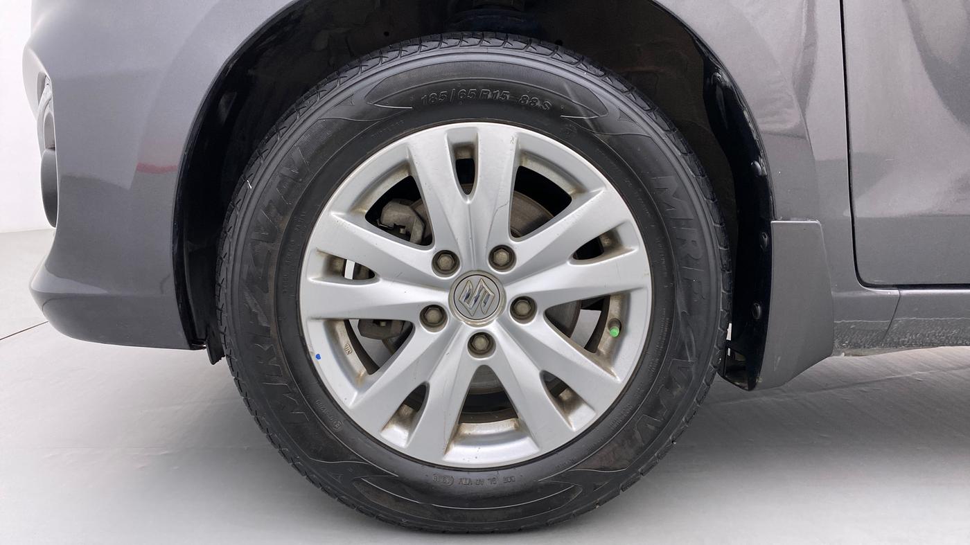 2017 Maruti Ertiga ZDI PLUS SHVS, Diesel, Manual, 67,211 km, Left Front Wheel