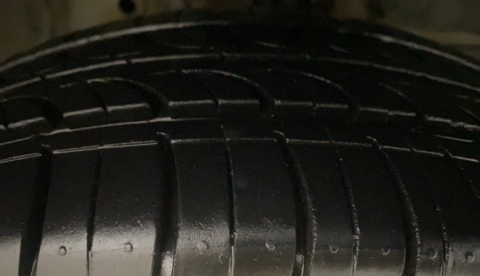 2018 Honda Jazz 1.2L I-VTEC V, Petrol, Manual, 51,255 km, Right Front Tyre Tread