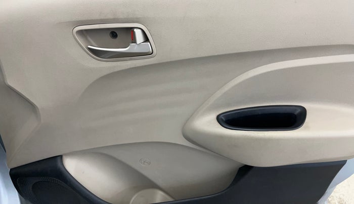 2019 Hyundai NEW SANTRO SPORTZ AMT, Petrol, Automatic, 51,528 km, Driver Side Door Panels Control