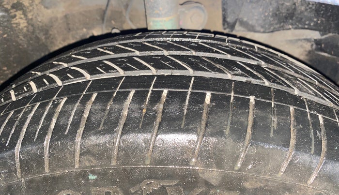 2022 Honda City 1.5L I-VTEC V MT 5TH GEN, Petrol, Manual, 36,619 km, Right Front Tyre Tread