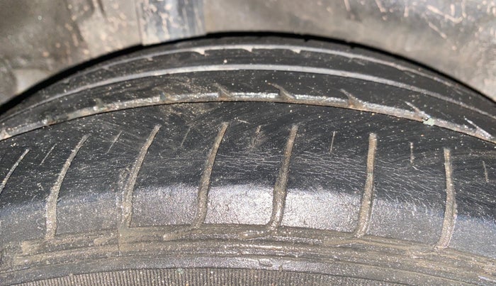 2022 Honda City 1.5L I-VTEC V MT 5TH GEN, Petrol, Manual, 36,619 km, Right Rear Tyre Tread