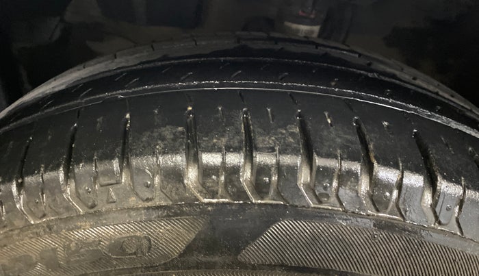 2016 Honda City 1.5L I-VTEC V MT, Petrol, Manual, 86,737 km, Left Front Tyre Tread