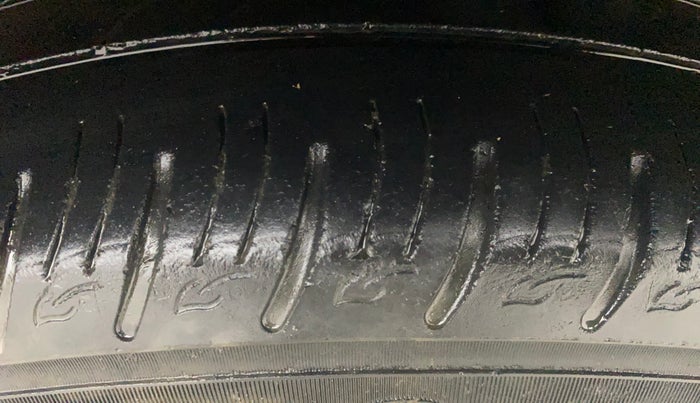 2021 Hyundai VENUE SX 1.5 CRDI, Diesel, Manual, 50,645 km, Left Rear Tyre Tread