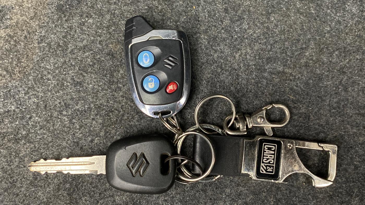 2018 Maruti Alto 800 LXI, Petrol, Manual, 31,782 km, Key Close Up