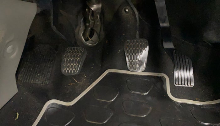 2019 Tata NEXON XZ PLUS PETROL, Petrol, Manual, 52,149 km, Pedals