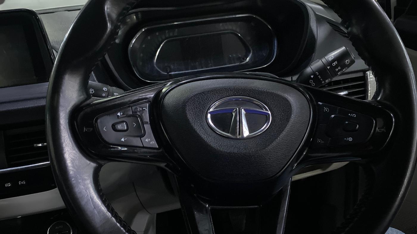 2021 Tata NEXON XZ PLUS PETROL SUNROOF, CNG, Manual, 46,453 km, Adaptive Cruise Control