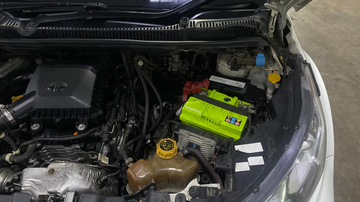 2021 Tata NEXON XZ PLUS PETROL SUNROOF, CNG, Manual, 46,453 km, Engine View - Left