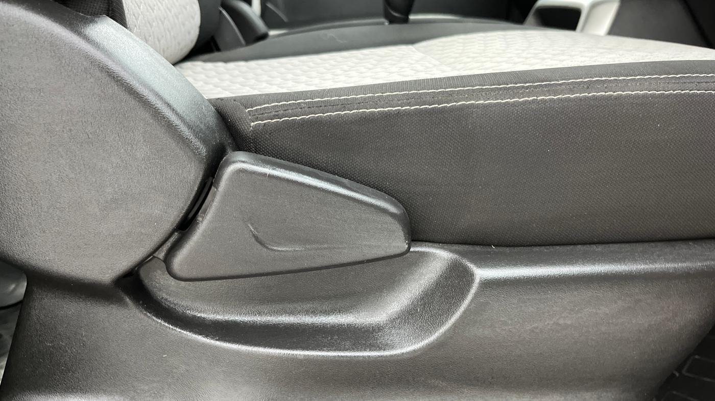 2020 Datsun Redi Go T(O) 1.0 AMT, Petrol, Automatic, 20,064 km, Driver Side Adjustment Panel