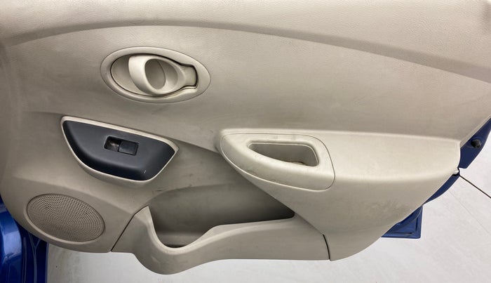 2016 Datsun Go Plus T, Petrol, Manual, 1,14,535 km, Driver Side Door Panels Control