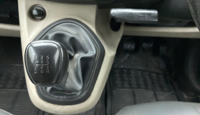 2016 Datsun Go Plus T, Petrol, Manual, 1,14,535 km, Gear Lever