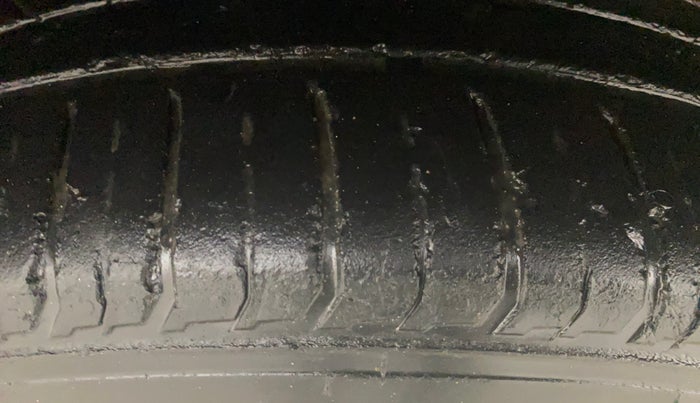 2020 Hyundai VENUE SX PLUS 1.0 TURBO DCT, Petrol, Automatic, 40,844 km, Left Front Tyre Tread