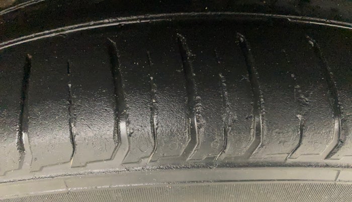 2020 Hyundai VENUE SX PLUS 1.0 TURBO DCT, Petrol, Automatic, 40,844 km, Left Rear Tyre Tread