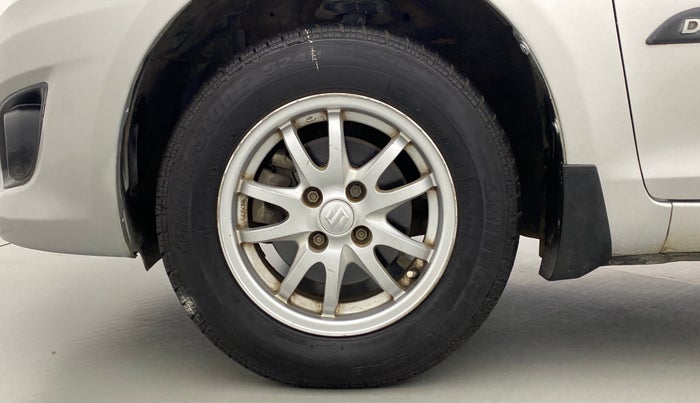 2014 Maruti Swift Dzire VXI, Petrol, Manual, 76,864 km, Left Front Wheel
