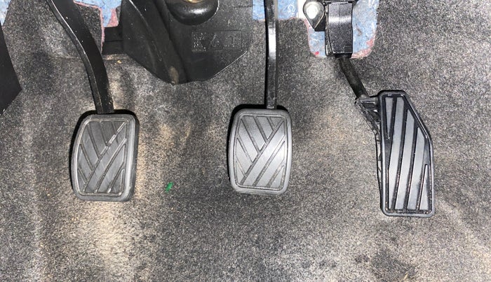 2022 Maruti Swift VXI, Petrol, Manual, 31,101 km, Pedals