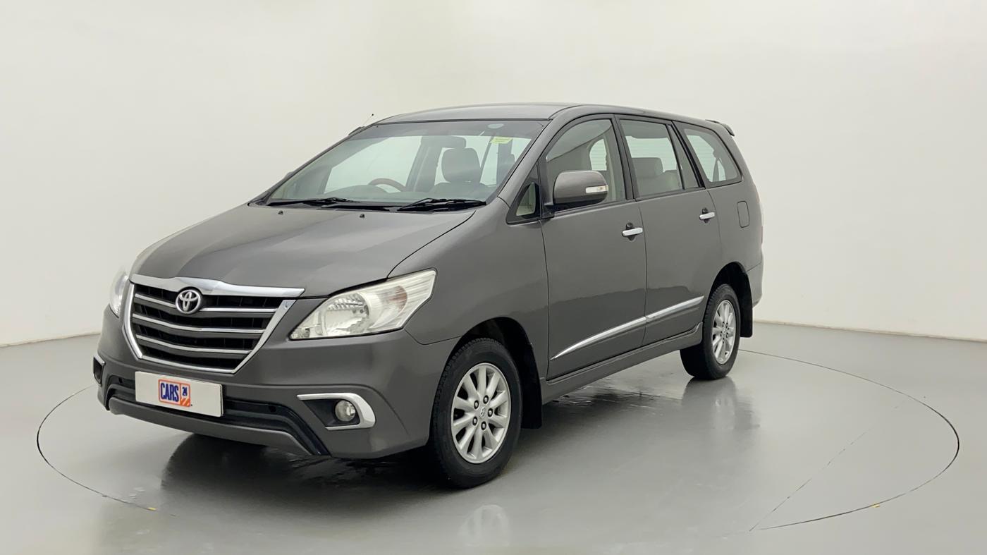 2014 Toyota Innova 2.5 VX 8 STR BS IV, Diesel, Manual, 70,285 km, Left Front Diagonal