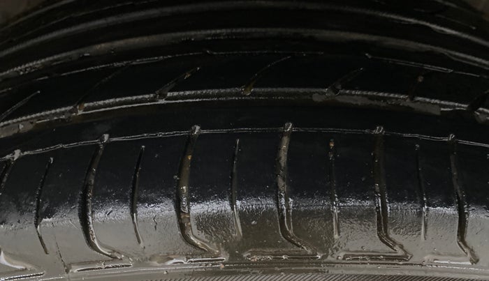 2018 Hyundai Elite i20 SPORTZ 1.2, Petrol, Manual, 73,190 km, Left Rear Tyre Tread