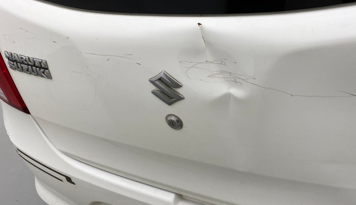 2016 Maruti Alto 800 LXI, Petrol, Manual, 46,689 km, Dicky (Boot door) - Minor scratches