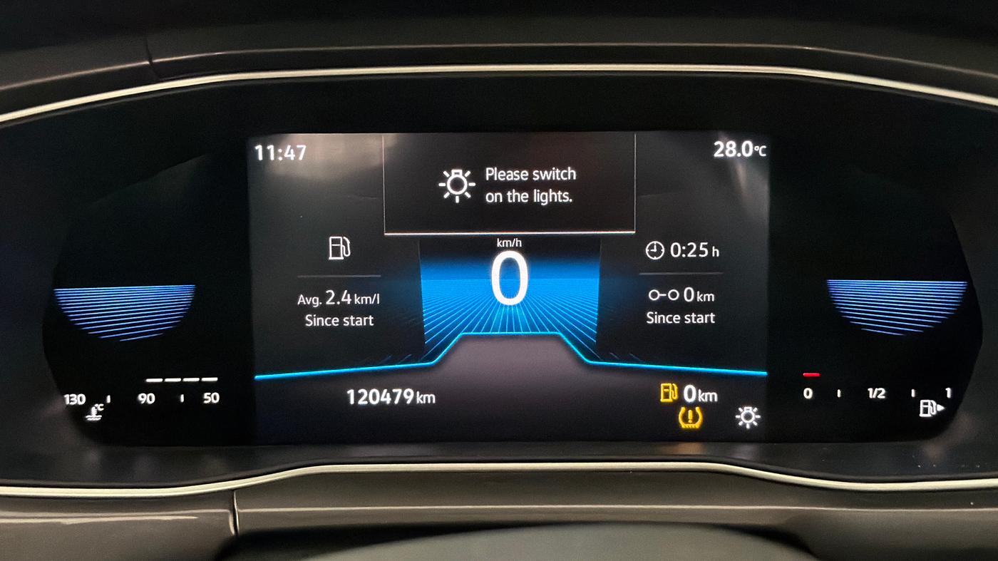 2022 Volkswagen TAIGUN TOPLINE 1.0 TSI MT, Petrol, Manual, 1,20,479 km, Odometer Image