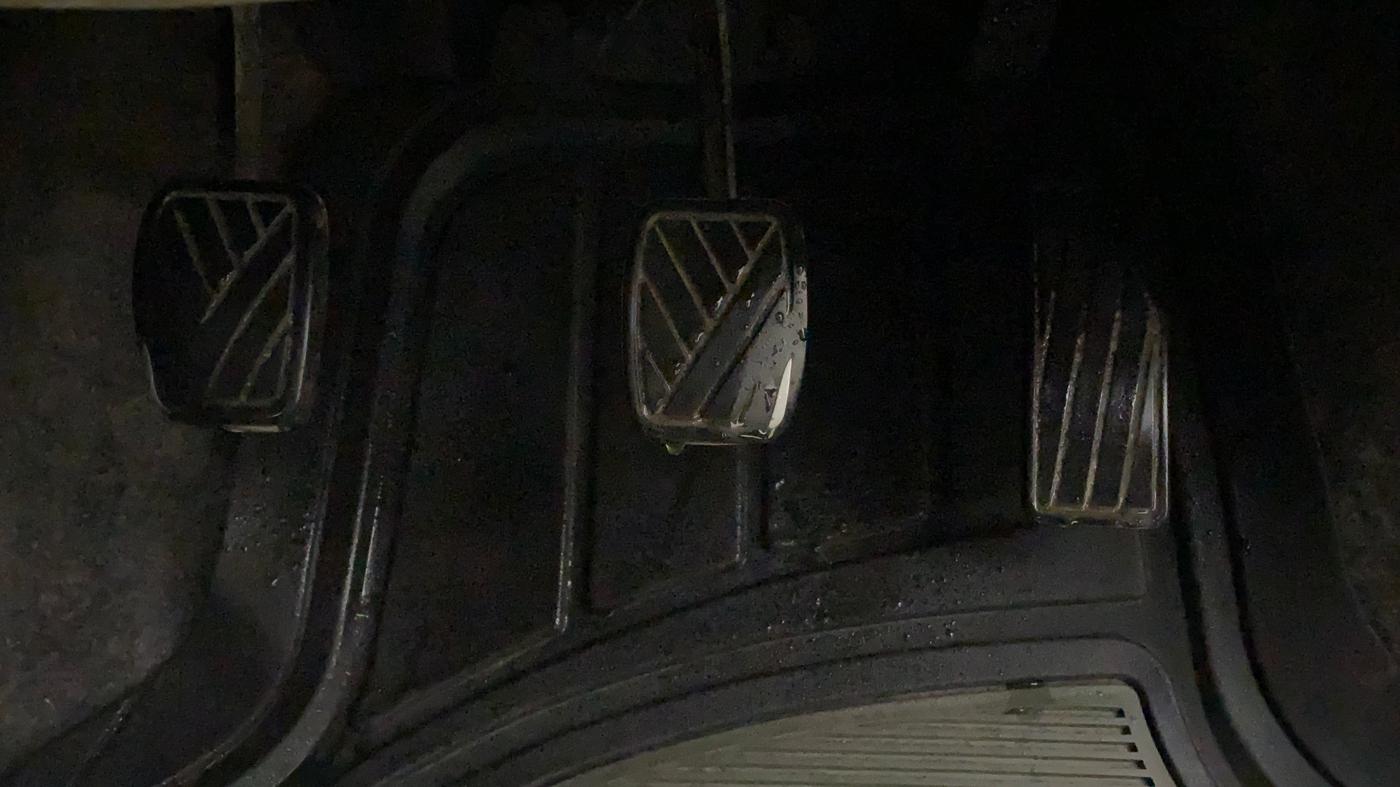 2015 Maruti Celerio VXI CNG, CNG, Manual, 73,915 km, Pedals